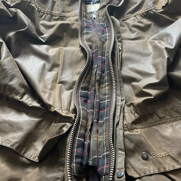 Barbour Classic Durham Waxed Jacket Size 46 Pre-Owned - Picture 15 of 16